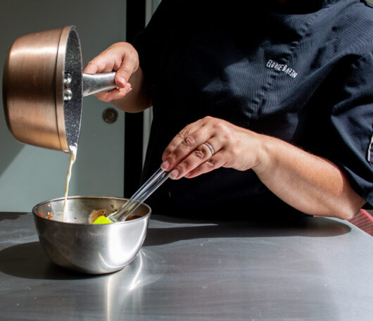 apprendre avec un chef patissier casserole